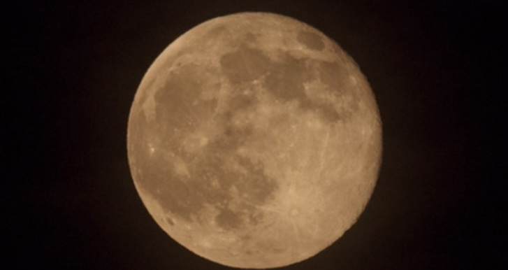 17日の満月は「ストロベリームーン」別名は